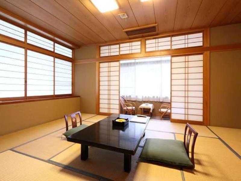 Yokotekan Shibukawa Стая снимка